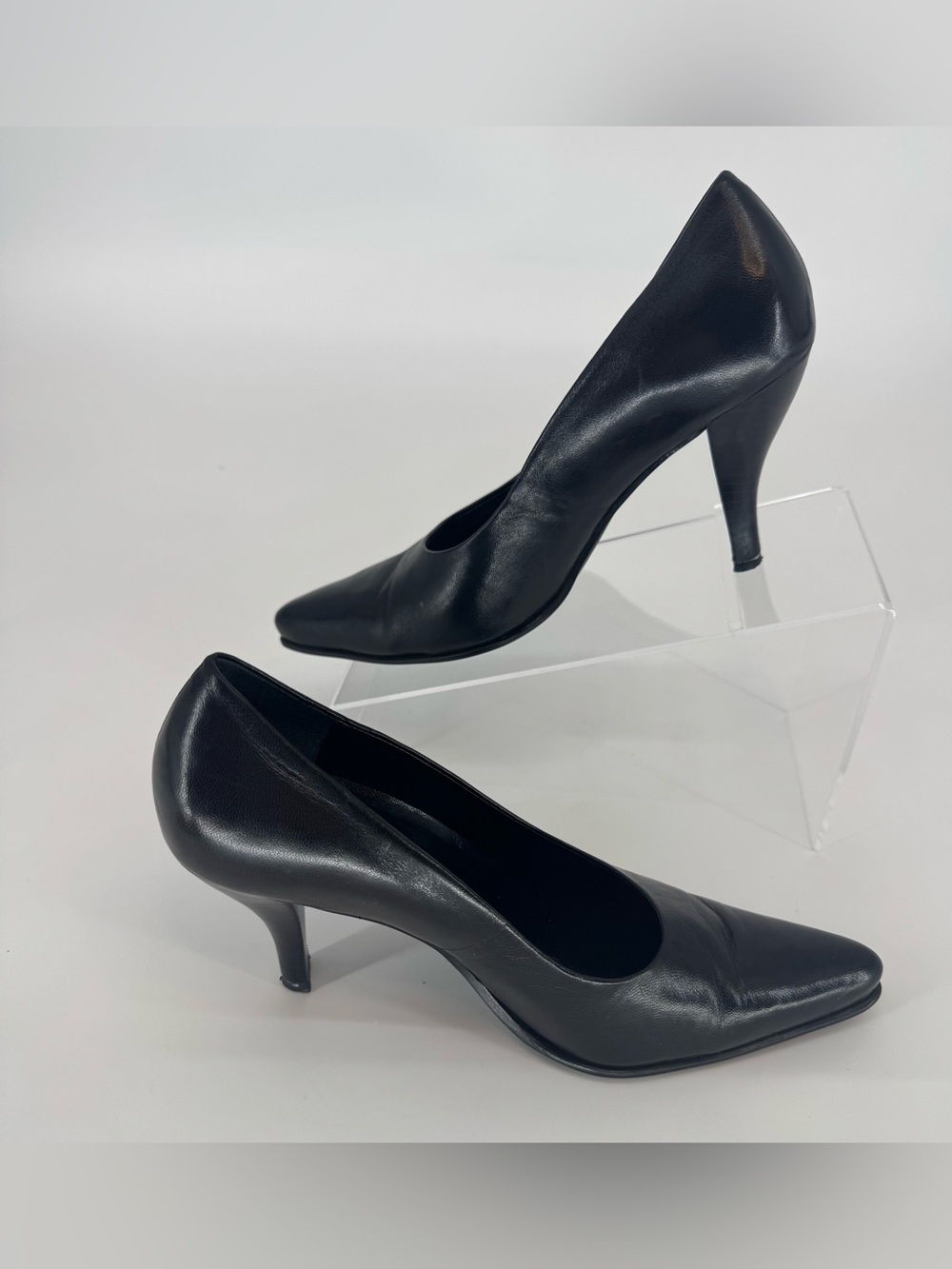 Franco Sarto Women Black Pointed-Toe Kitten Heel Pumps Size 7.5